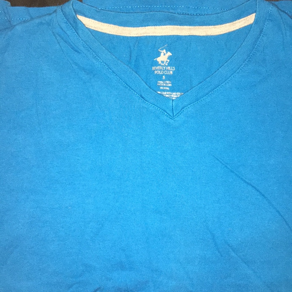 Beverly Hills Vneck